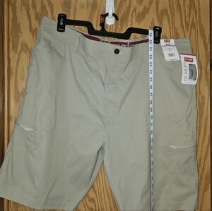 ​New With Tags: Wrangler Men’s Outdoor Cargo Shorts - NWT